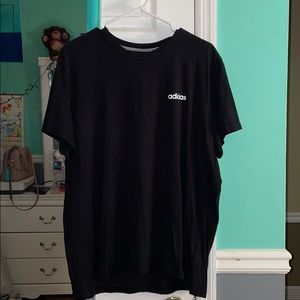Adidas Tshirt
